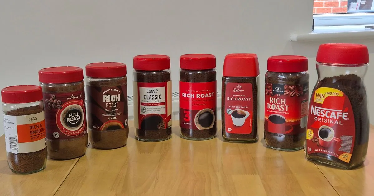 Ich habe Instantkaffee von Aldi, M&S, Lidl und mehr ausprobiert, einer schmeckte besser als Nescafé