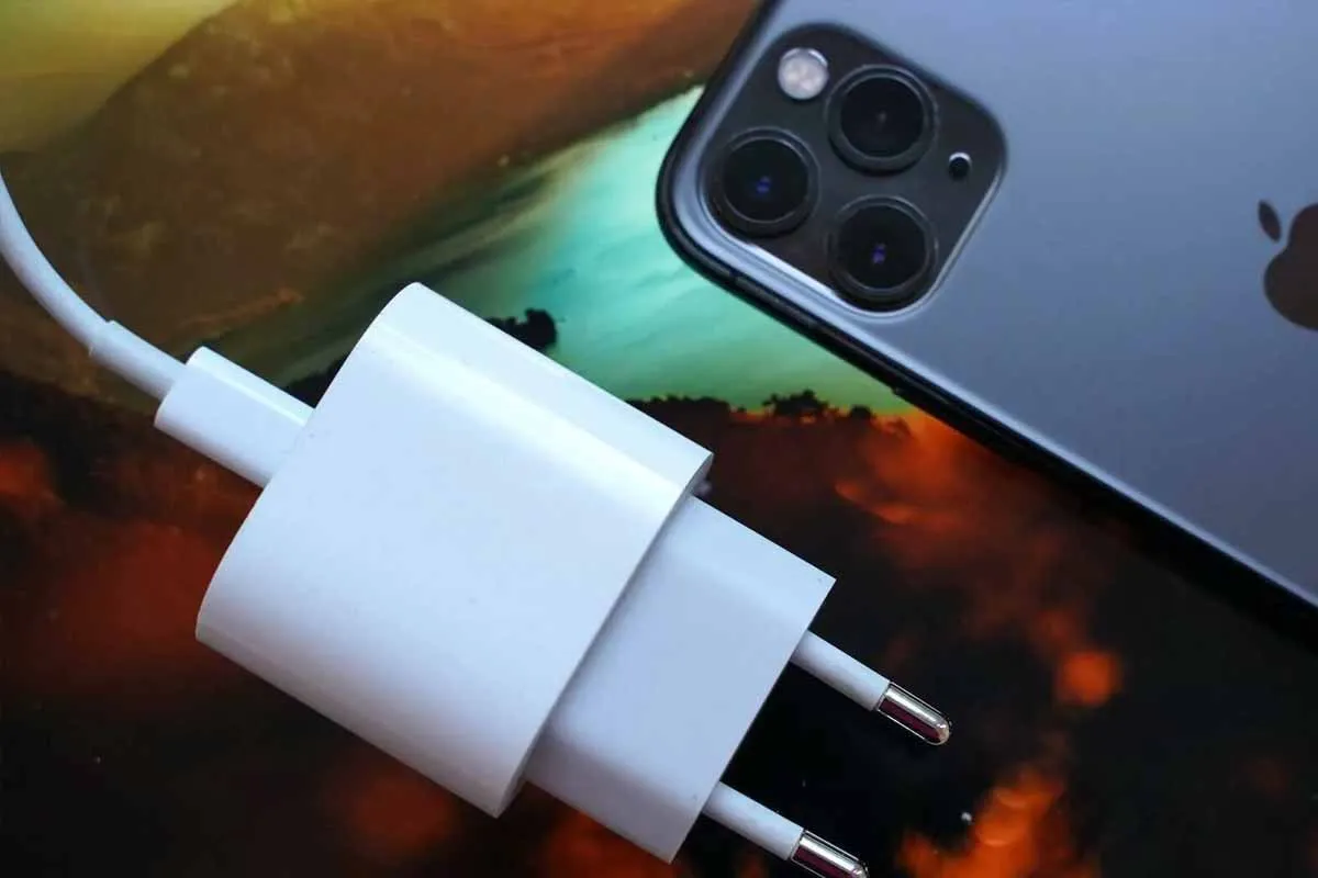 Handy schneller laden: So hilft der Flugmodus